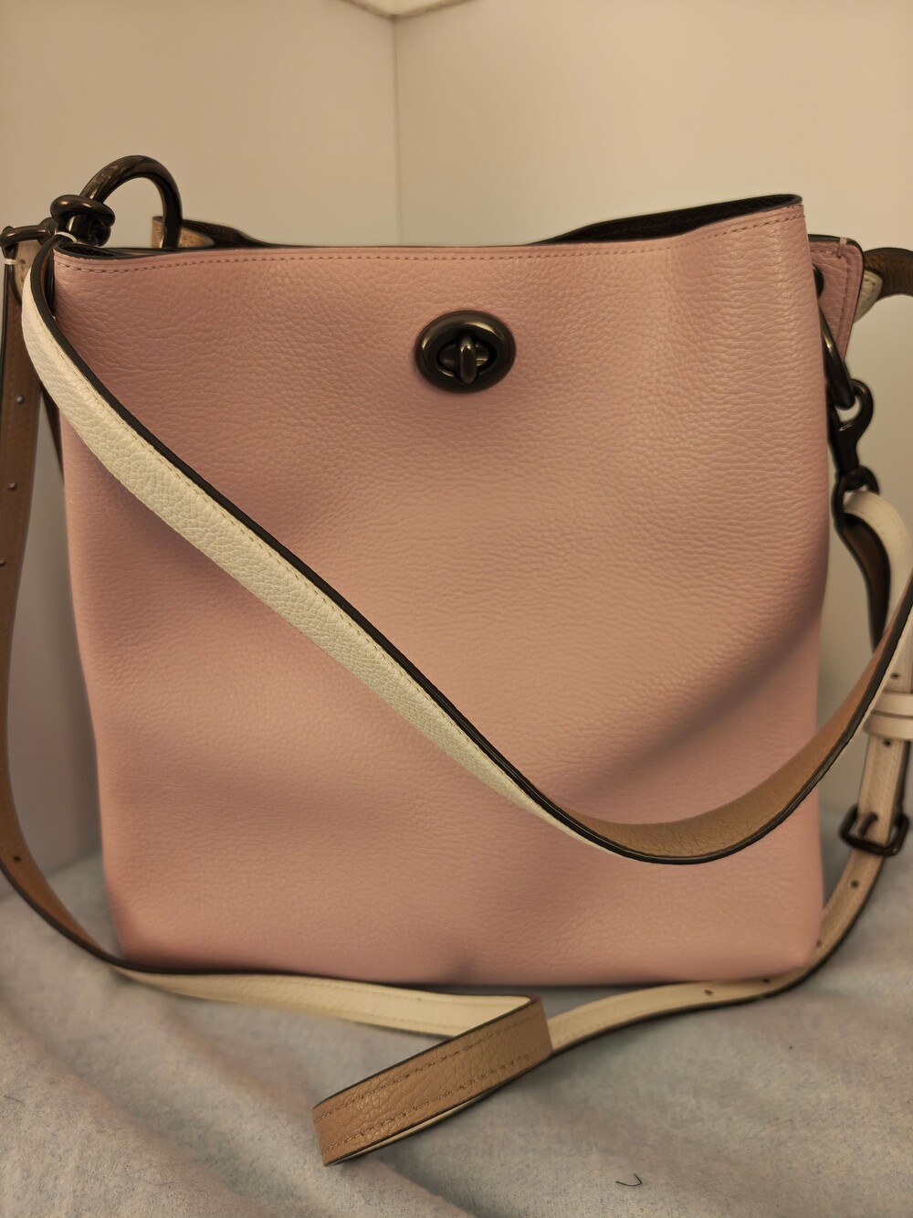 Coach Two-Tone Leather Crossbody Bag Pink White Tan Adjustable Strap